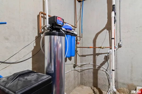 $437,081 | 212 Hillcrest Drive, Mechanicsburg, IL 62545