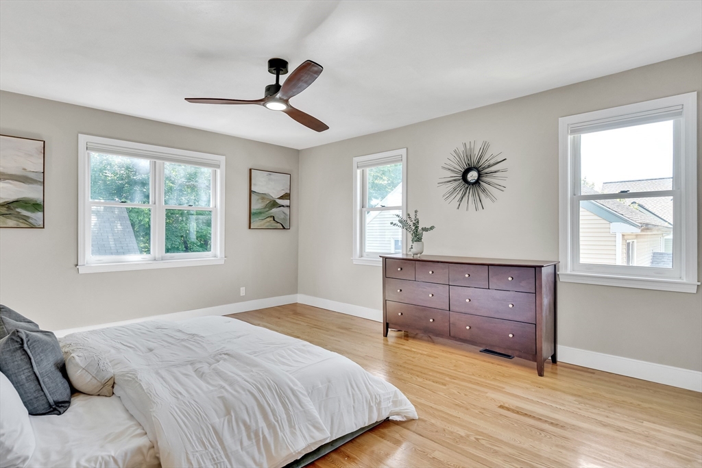 4 Rebecca Road Newton, MA 02465 - Photo 11 of 26