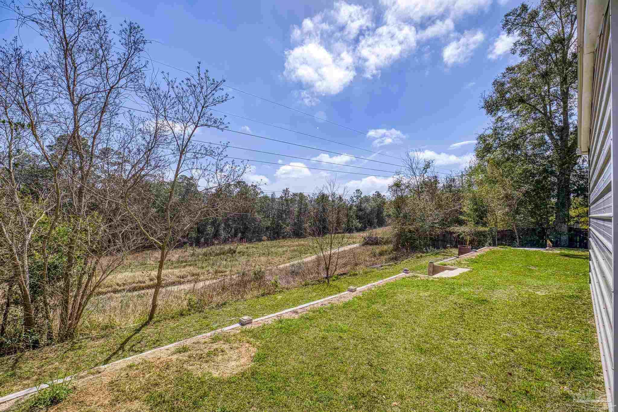 6733 Oakcliff Road Pensacola, FL 32526 - Photo 13 of 27