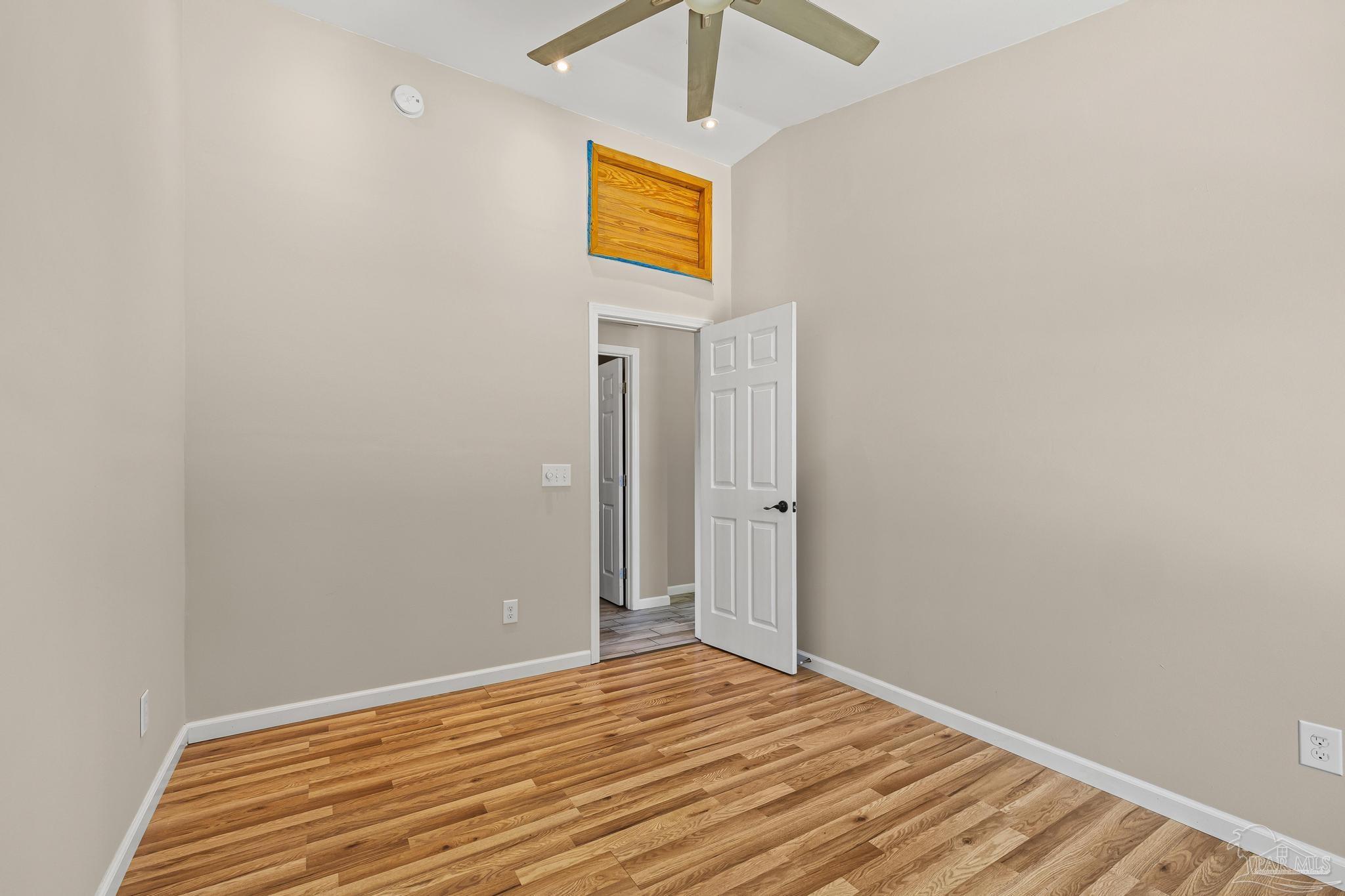 6733 Oakcliff Road Pensacola, FL 32526 - Photo 16 of 27