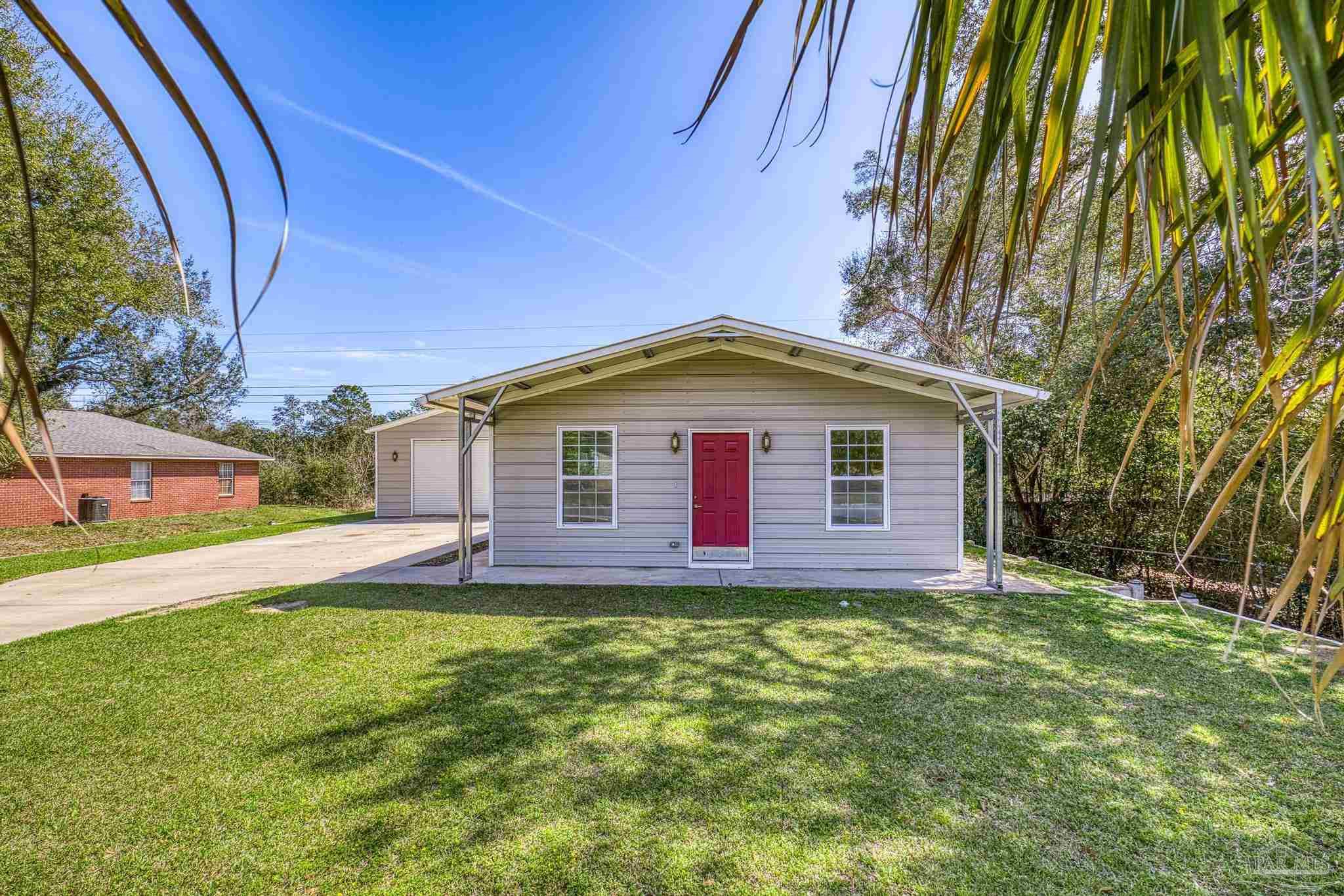 6733 Oakcliff Road Pensacola, FL 32526 - Photo 4 of 27