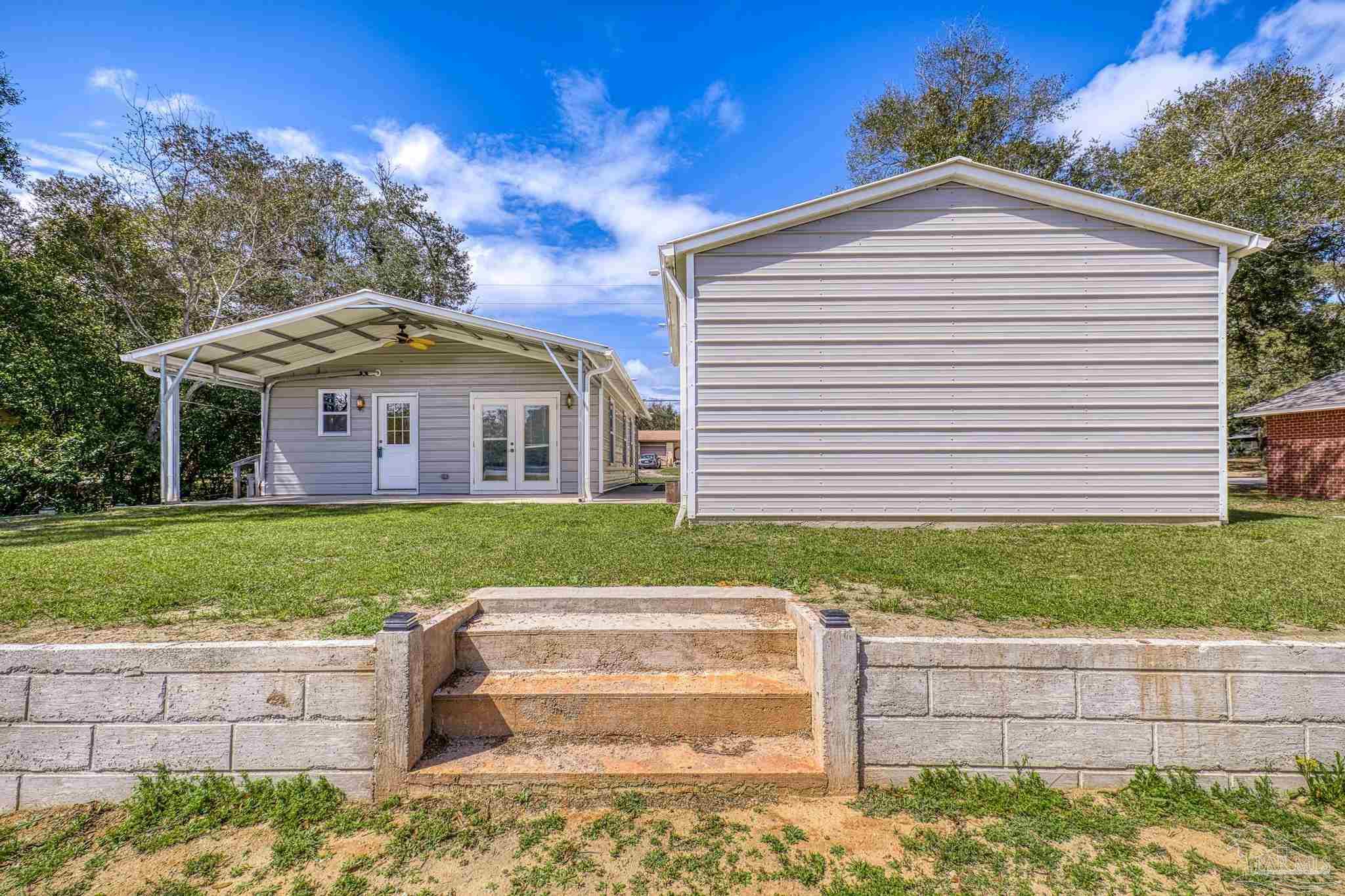 6733 Oakcliff Road Pensacola, FL 32526 - Photo 8 of 27