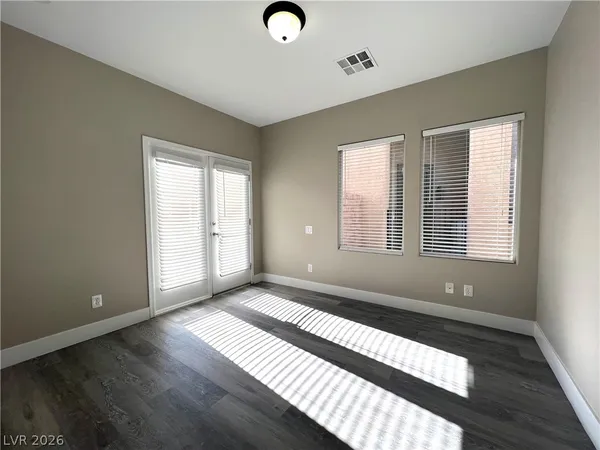 $2,600 | 12037 Contorno Vista Court, Las Vegas, NV 89138