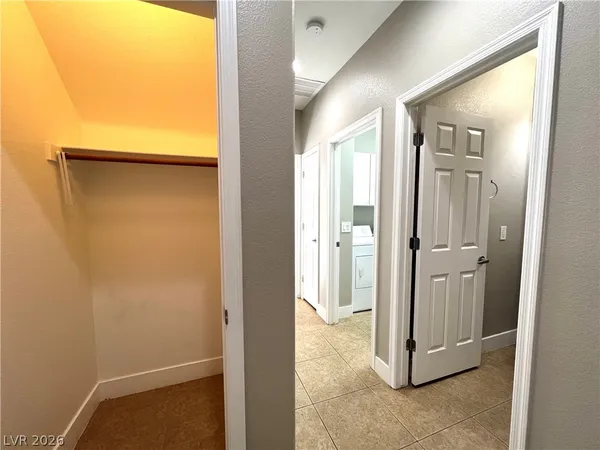 $2,600 | 12037 Contorno Vista Court, Las Vegas, NV 89138