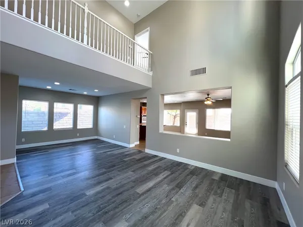 $2,600 | 12037 Contorno Vista Court, Las Vegas, NV 89138