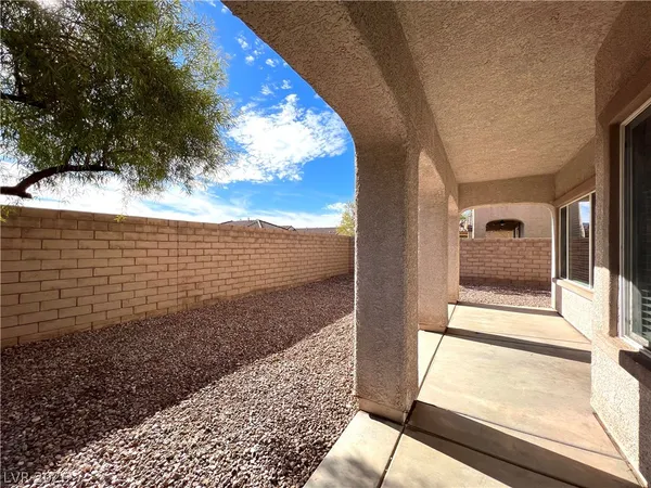$2,650 | 12037 Contorno Vista Court, Las Vegas, NV 89138