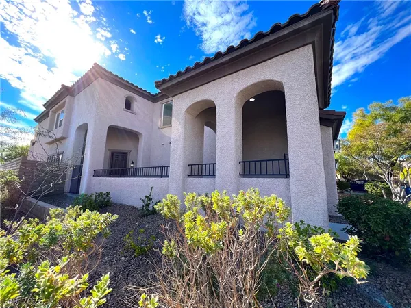 $2,600 | 12037 Contorno Vista Court, Las Vegas, NV 89138