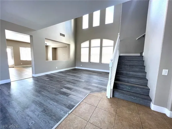 $2,650 | 12037 Contorno Vista Court, Las Vegas, NV 89138