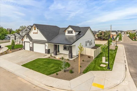 $769,500 | 2173 North Burnam Place, Star, ID 83669