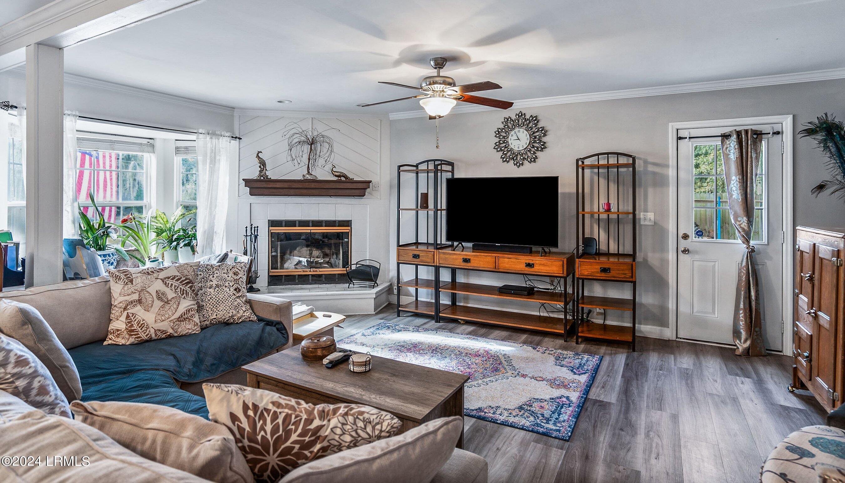 15 Bent Oak Road Beaufort, SC 29907 - Photo 3 of 30 DSC06745-30-1.jpg-SMALL - Copy