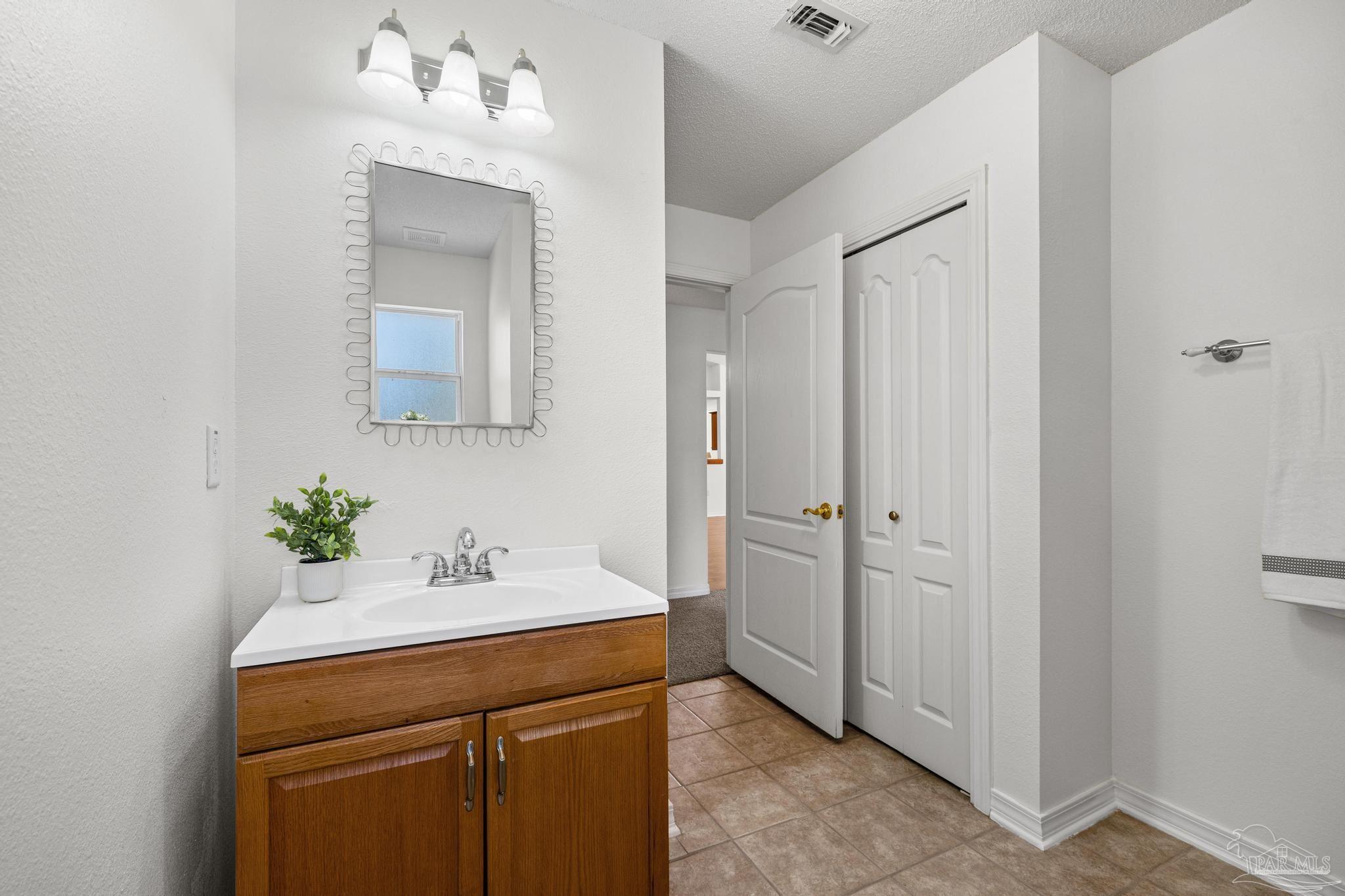 5092 East Spencer Field Road Pace, FL 32571 - Photo 37 of 55