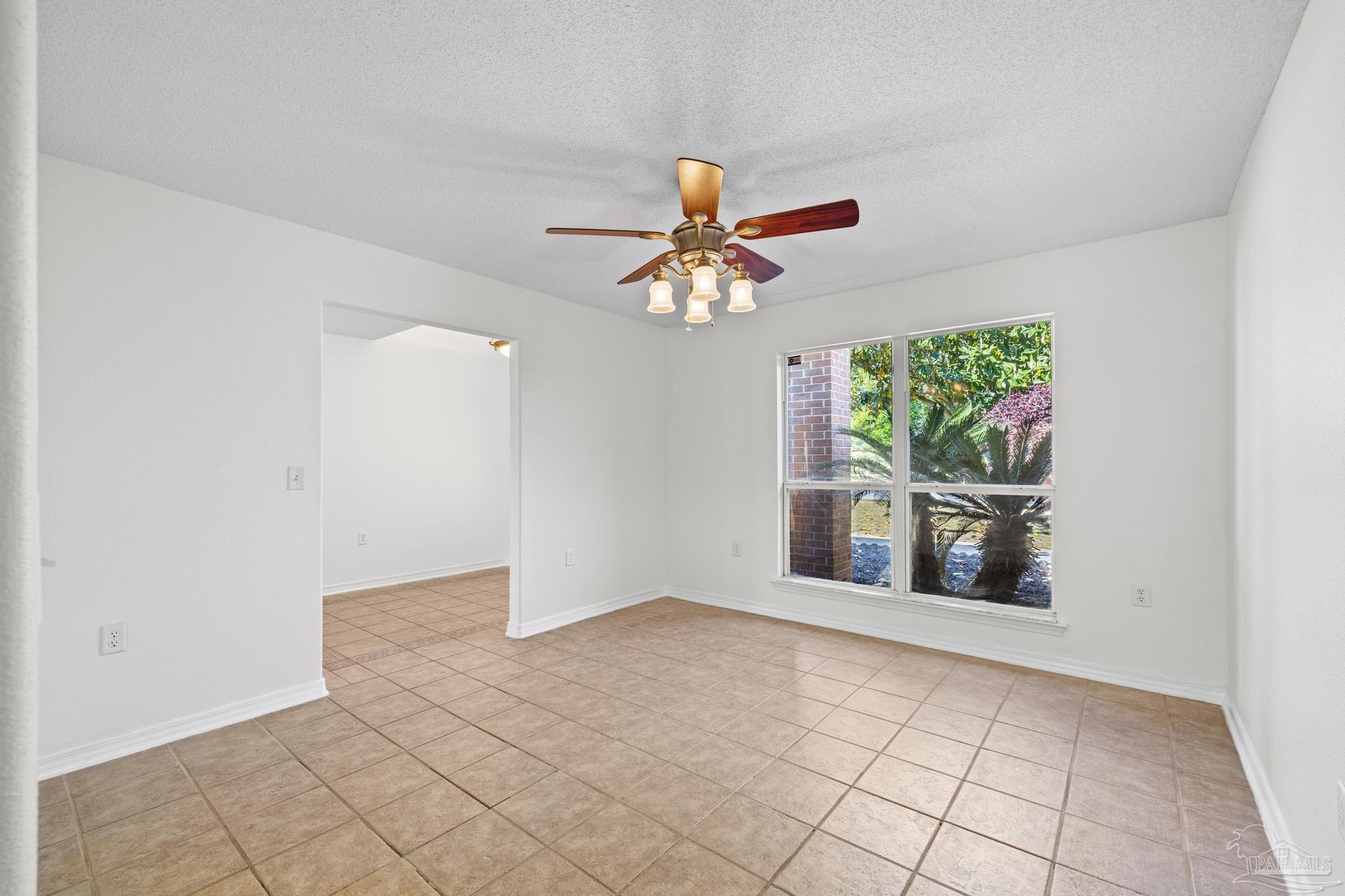 5092 East Spencer Field Road Pace, FL 32571 - Photo 9 of 55