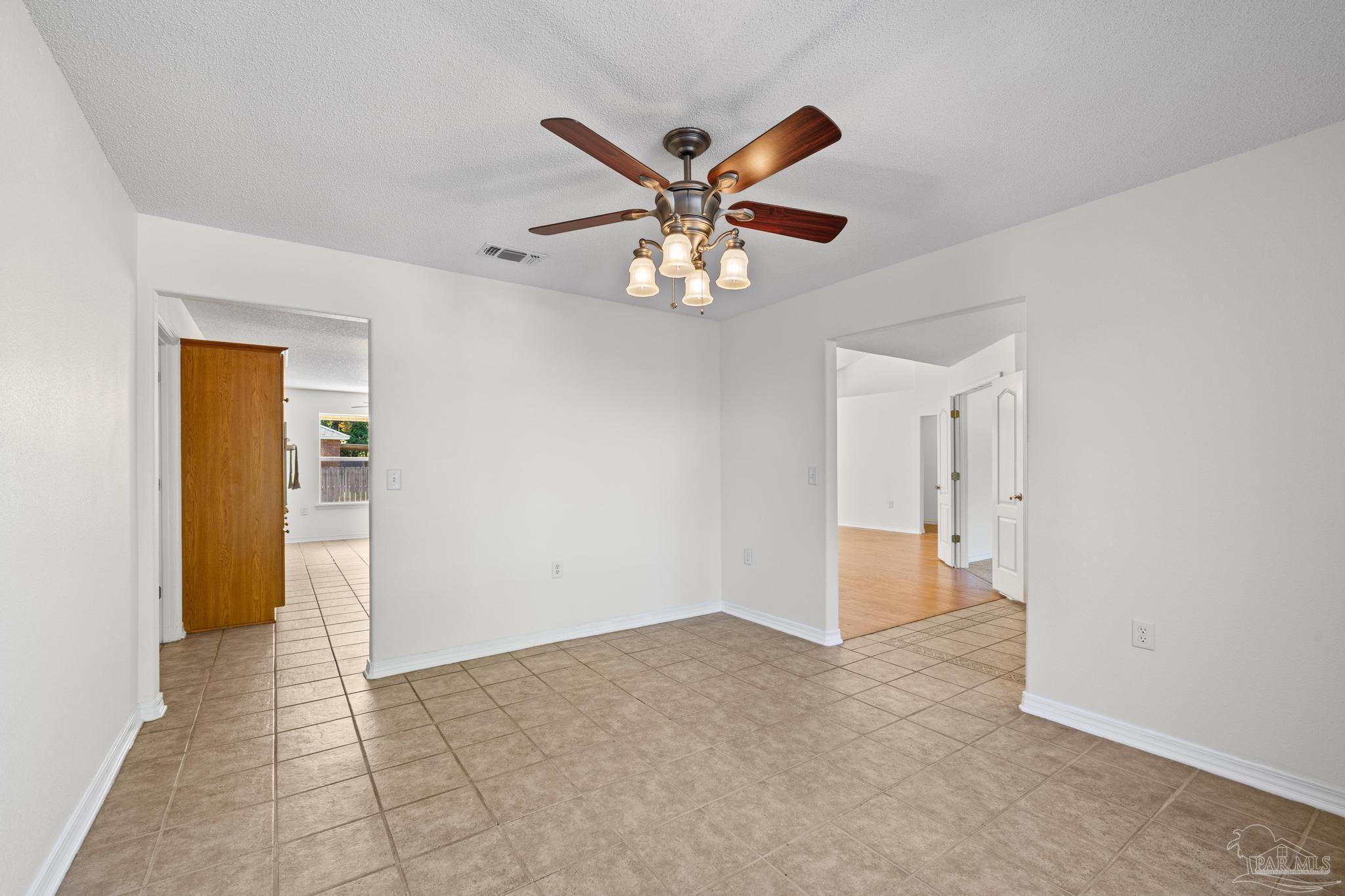 5092 East Spencer Field Road Pace, FL 32571 - Photo 10 of 55