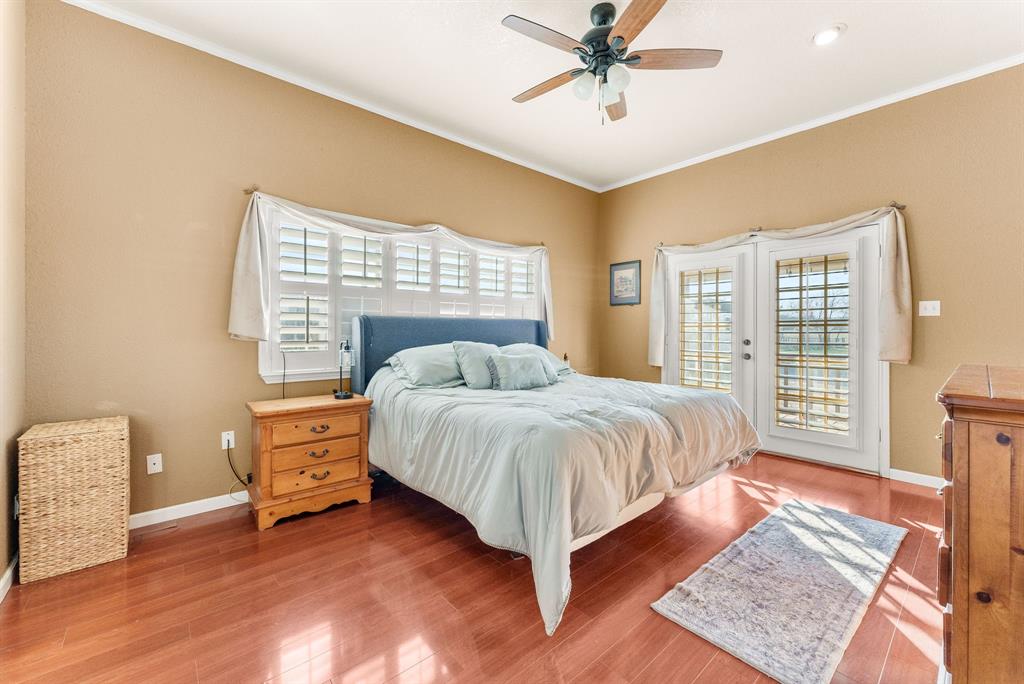 2700 Auction Barn Road Belton, TX 76513 - Photo 12 of 38 a bedroom with a bed and a window