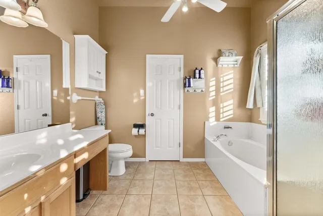 $899,900 | 2700 Auction Barn Road, Belton, TX 76513