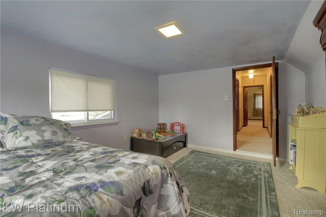53565 County Line Road New Baltimore, MI 48047 - Photo 27 of 35 3rd_Bedroom_2nd_View.jpg