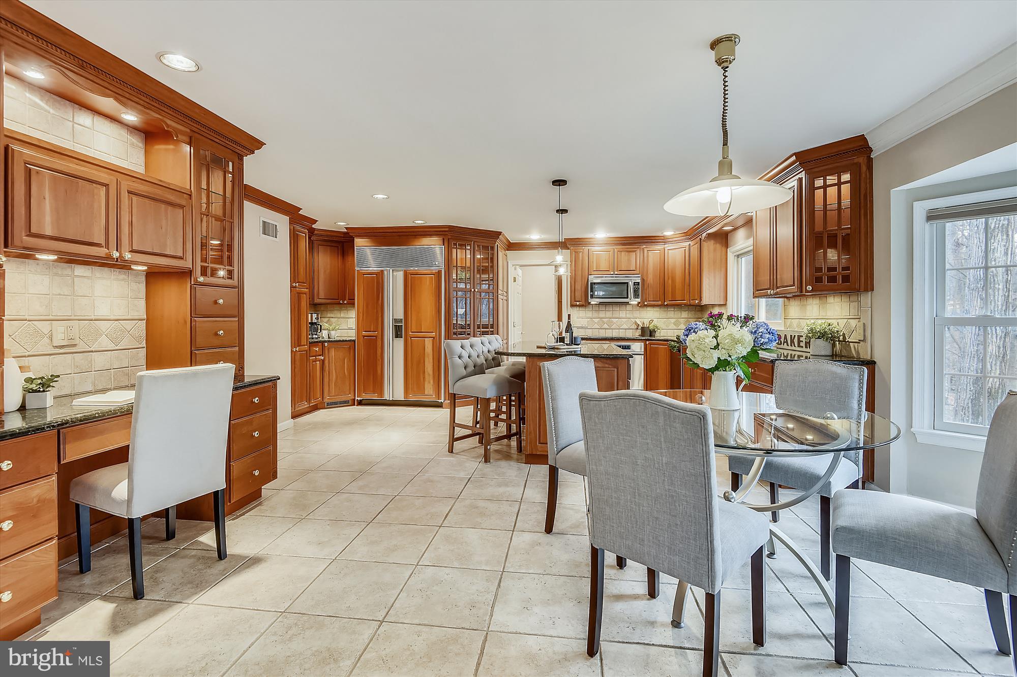 11874 Fawn Ridge Lane Reston, VA 20194 - Photo 14 of 75 a view of a dining room with furniture