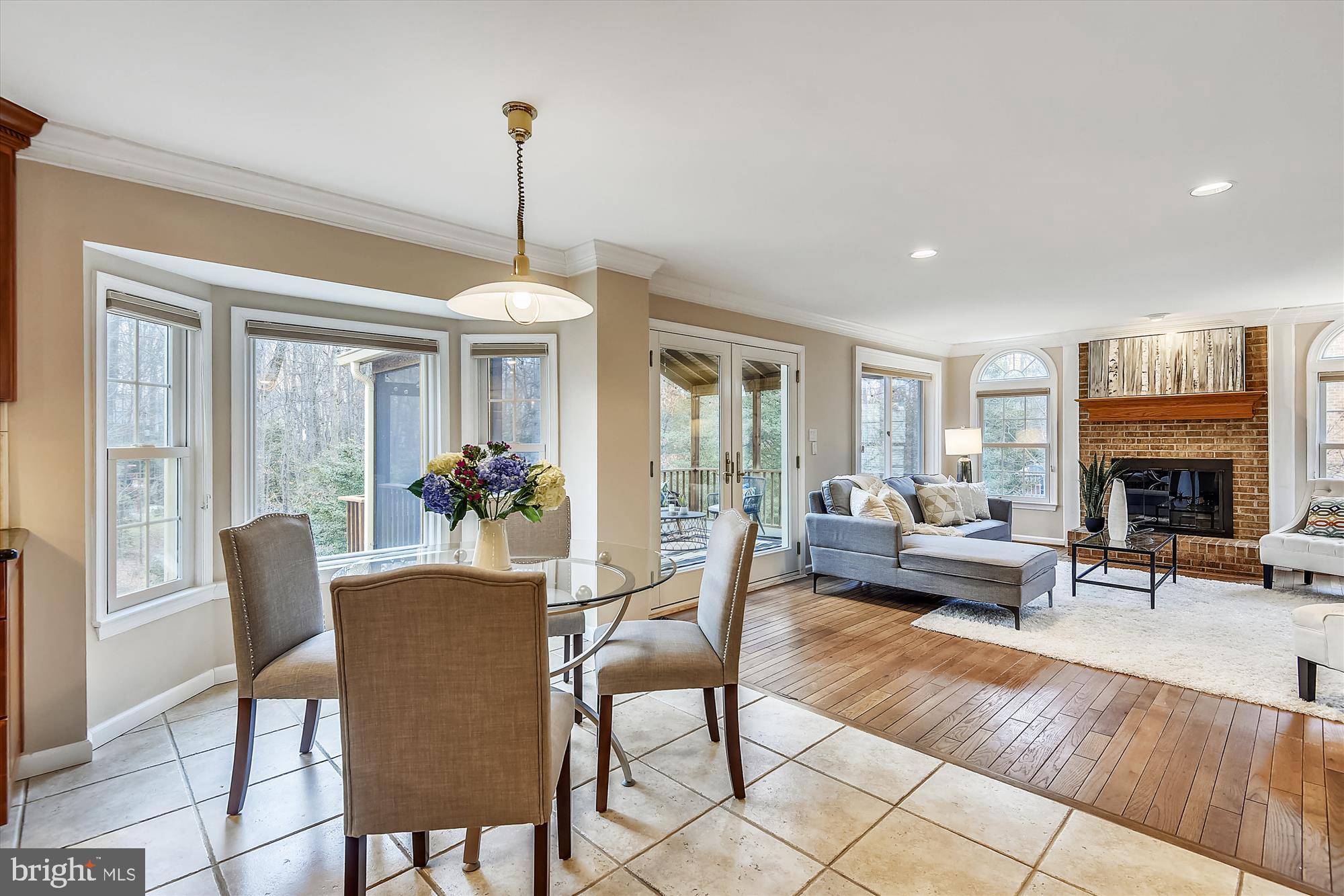 11874 Fawn Ridge Lane Reston, VA 20194 - Photo 10 of 75 Bay window in breakfast area