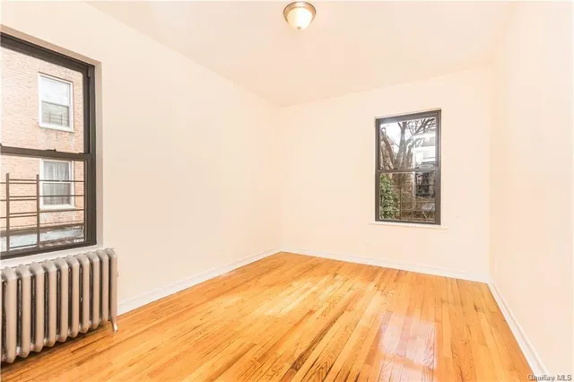 $1,599,900 | 204 West 260th Street | North Riverdale