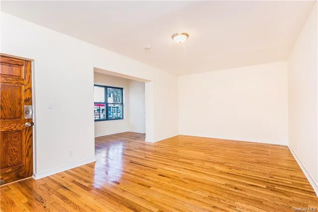 $1,599,900 | 204 West 260th Street | North Riverdale