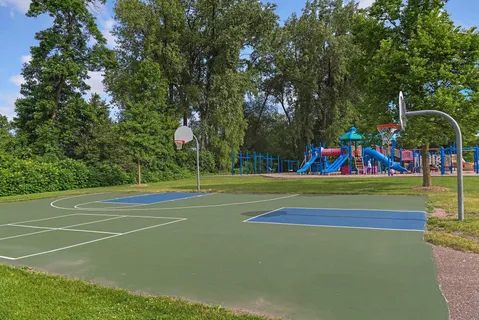 $475,000 | 10837 South Shore Drive, Plymouth, MN 55441