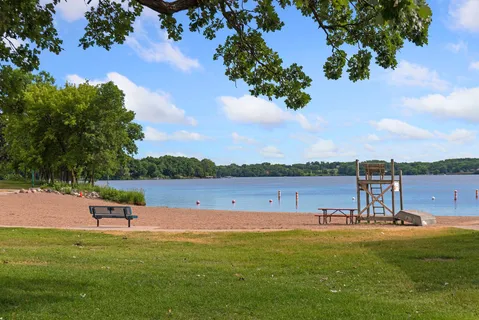 $475,000 | 10837 South Shore Drive, Plymouth, MN 55441