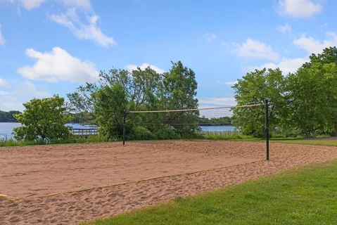 $475,000 | 10837 South Shore Drive, Plymouth, MN 55441