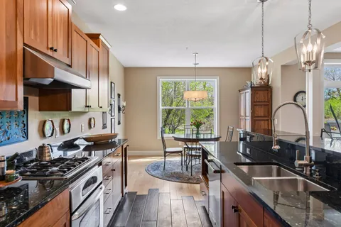 $475,000 | 10837 South Shore Drive, Plymouth, MN 55441