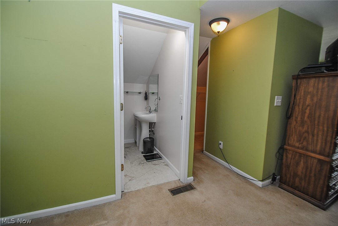3553 Warren Road Cleveland, OH 44111 - Photo 17 of 27 Gallery Image 17