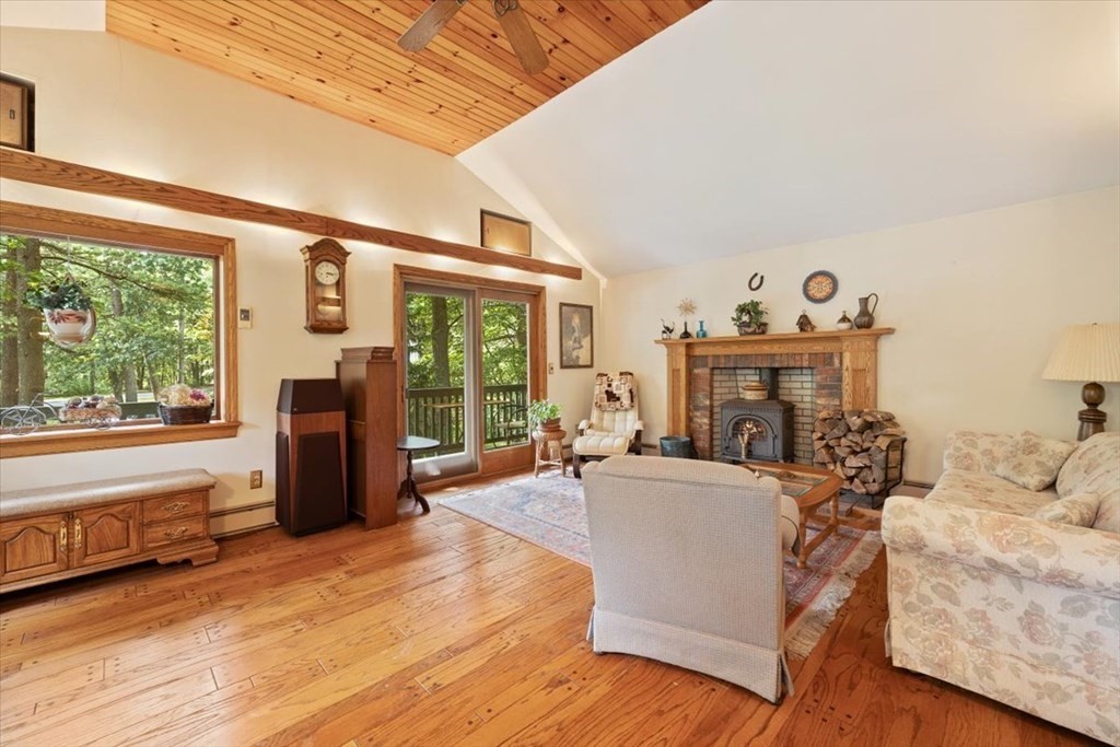 195 Sand Hill Road Groton, MA 01450 - Photo 10 of 42 Gallery Image 10