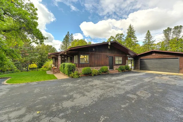 $750,000 | 1409 Pleasant Valley Road, Placerville, CA 95667