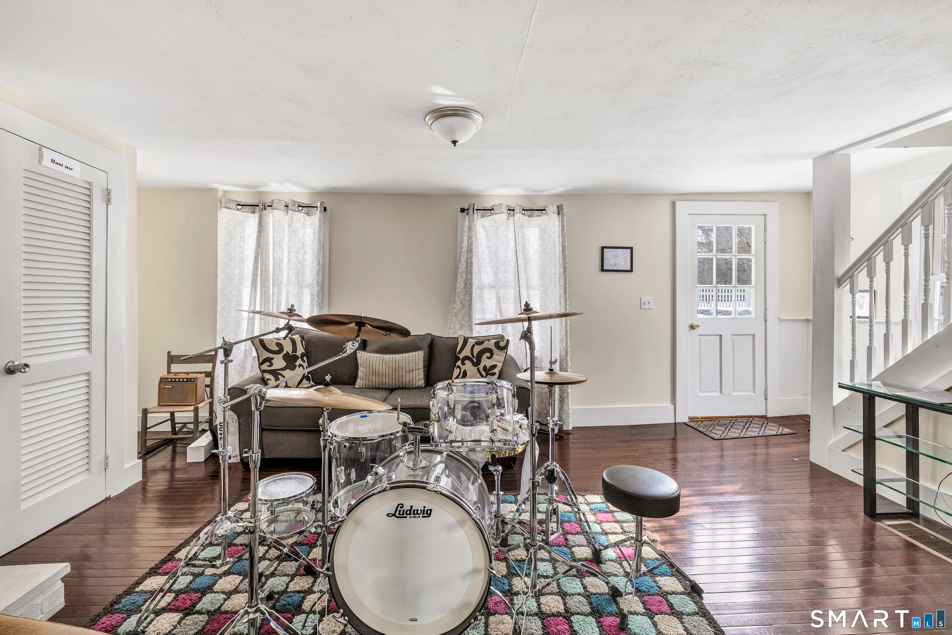 274 Lyons Plain Road Weston, CT 06883 - Photo 32 of 48