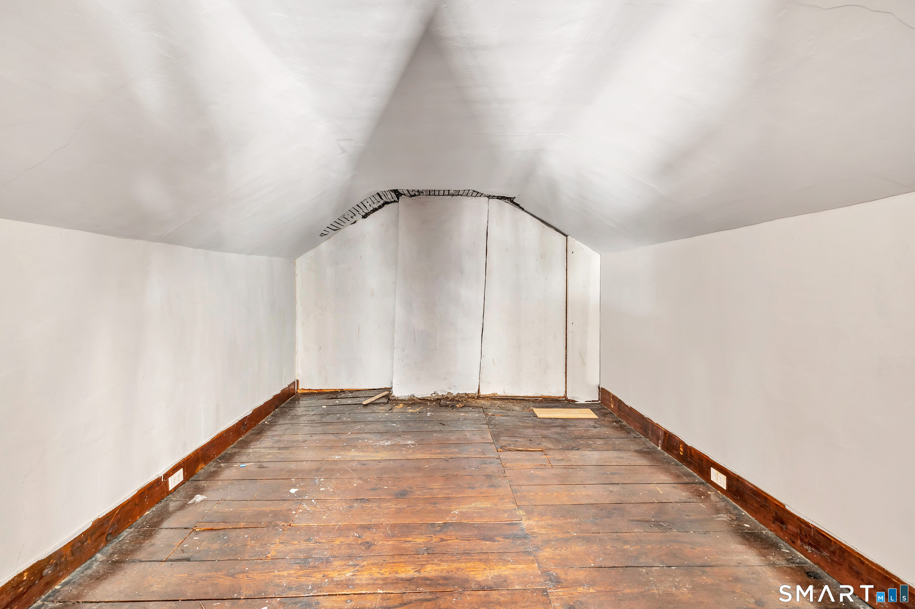 274 Lyons Plain Road Weston, CT 06883 - Photo 42 of 48