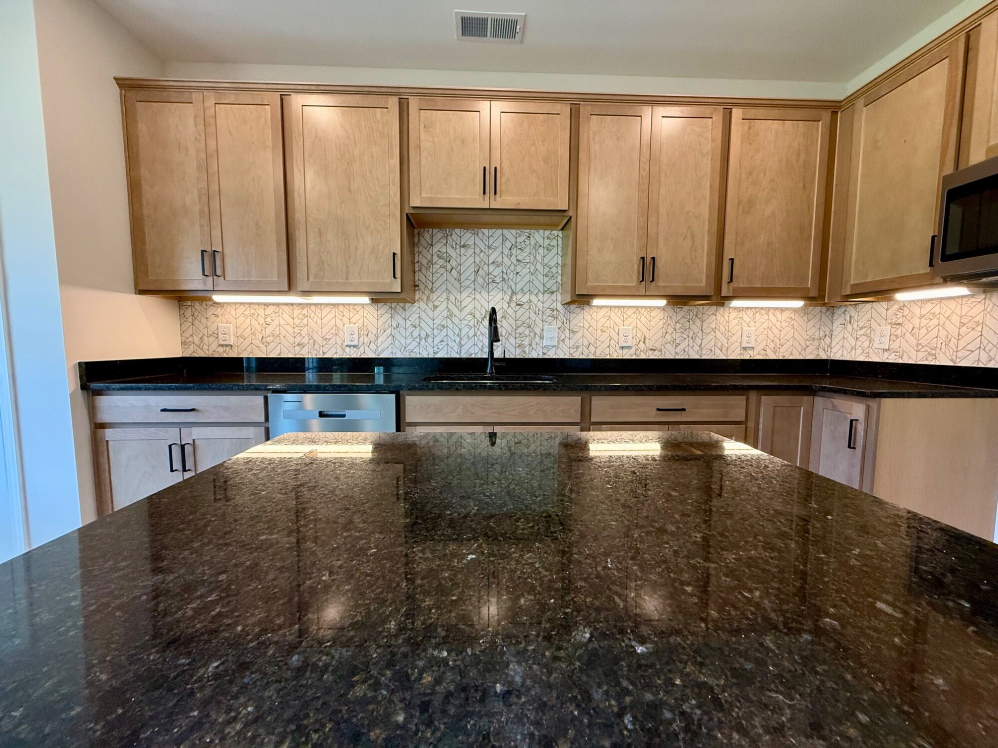 174 Dewberry Road Clarksville, TN 37042 - Photo 8 of 27 Gallery Image 8