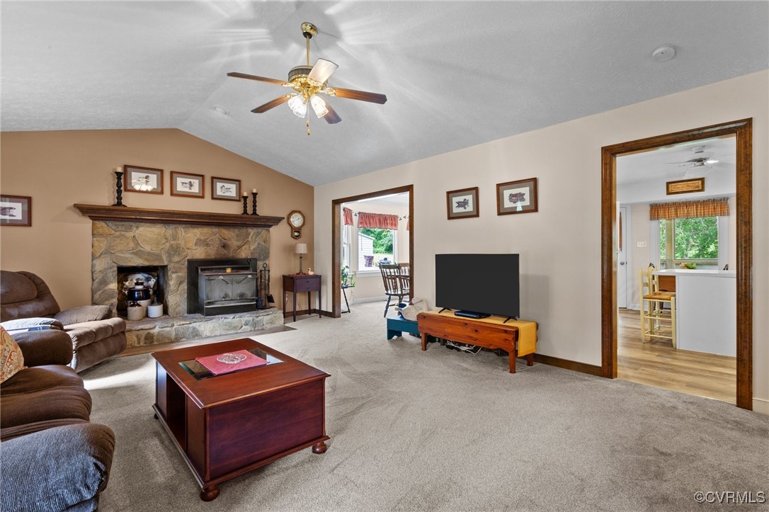 11272 Cauthorne Road Richmond, VA 23227 - Photo 11 of 32 Gallery Image 11