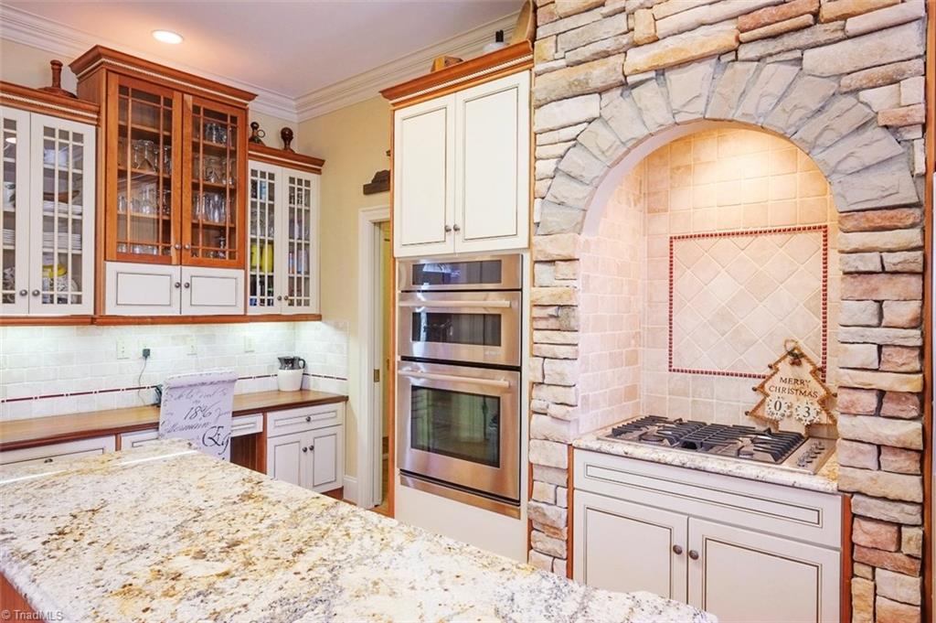 5913 Autumn Gate Drive Oak Ridge, NC 27310 - Photo 10 of 29