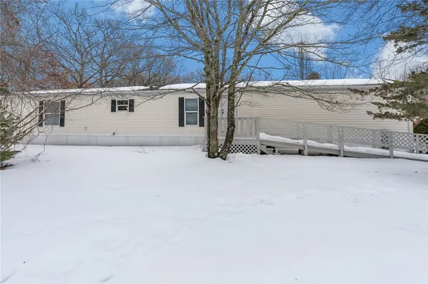 $199,999 | 38 Torch Lane, Coventry, RI 02816