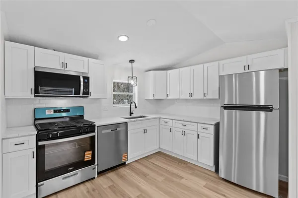 $199,999 | 38 Torch Lane, Coventry, RI 02816