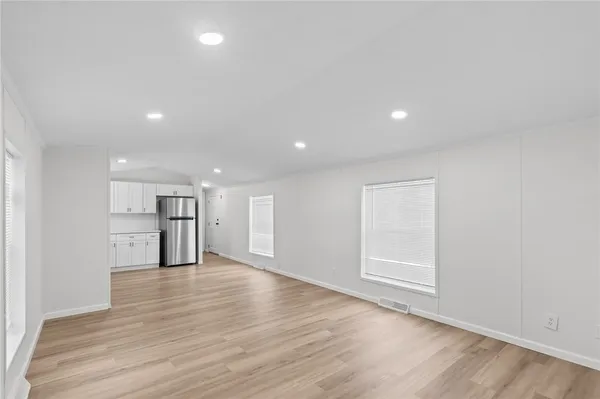 $199,999 | 38 Torch Lane, Coventry, RI 02816