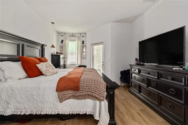 $2,550 | 10070 Trumpet Honeysuckle Way, San Antonio, FL 33576