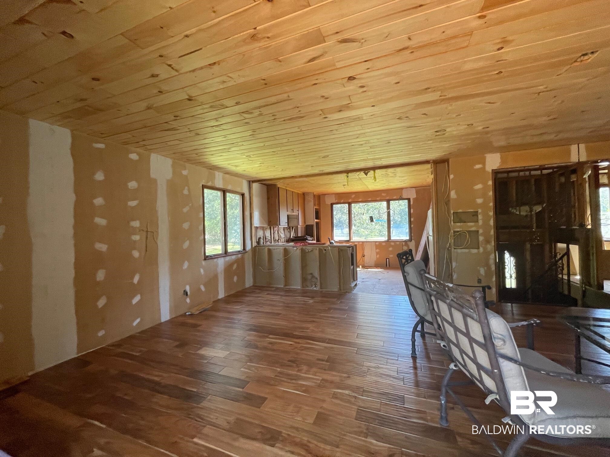 9255 Bay Pnes Road Elberta, AL 36530 - Photo 11 of 29 Ceilings in Living Area