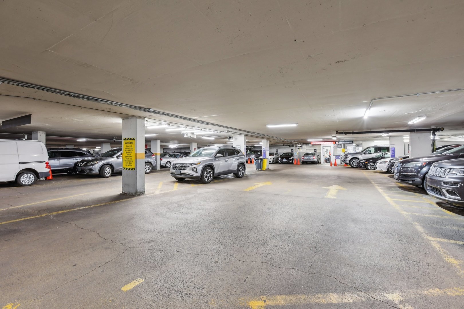 655 West Irving Park Road, Unit 5202 Chicago, IL 60613 - Photo 22 of 24