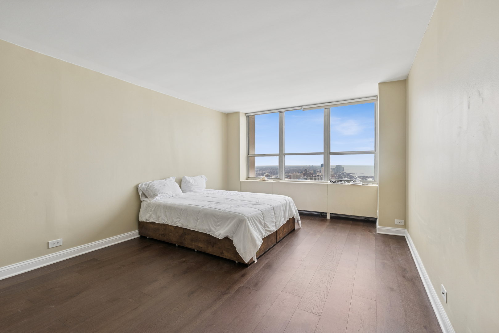 655 West Irving Park Road, Unit 5202 Chicago, IL 60613 - Photo 6 of 24