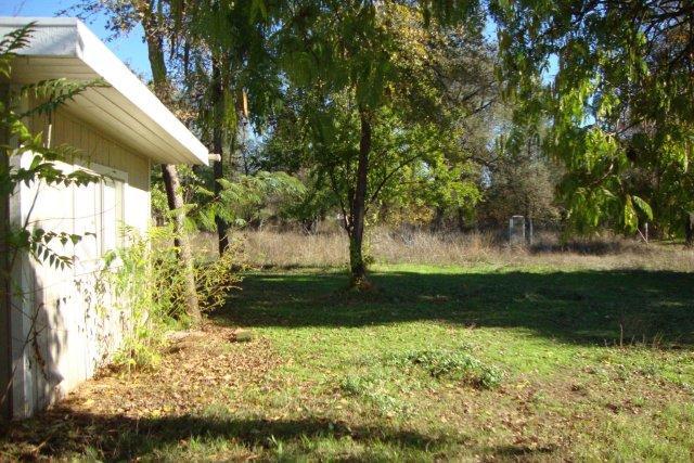 11439 Hawley Road Redding, CA 96003 - Photo 7 of 7 Backyard