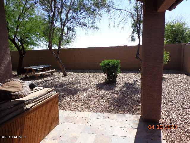 24121 Field Road Florence, AZ 85132 - Photo 15 of 15 Patio/Yard
