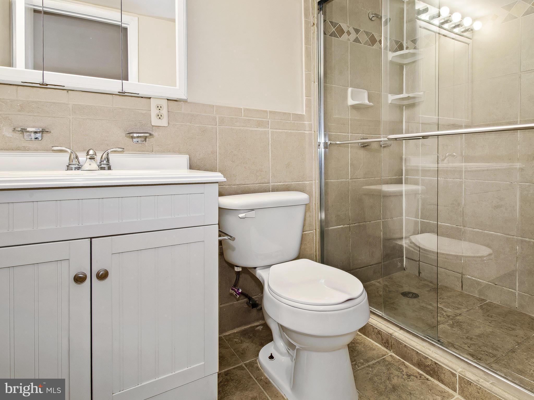 15607 Dorset Road, Unit 101 Laurel, MD 20707 - Photo 19 of 30 Bath