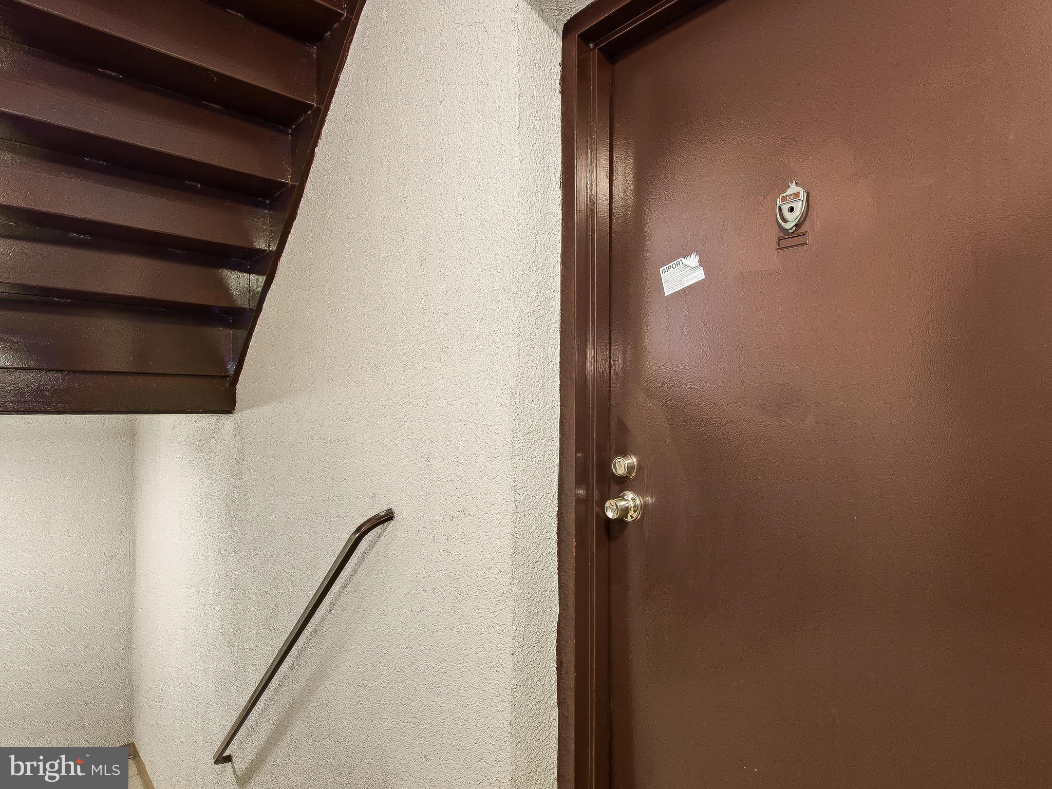 15607 Dorset Road, Unit 101 Laurel, MD 20707 - Photo 5 of 30 Interior (General)