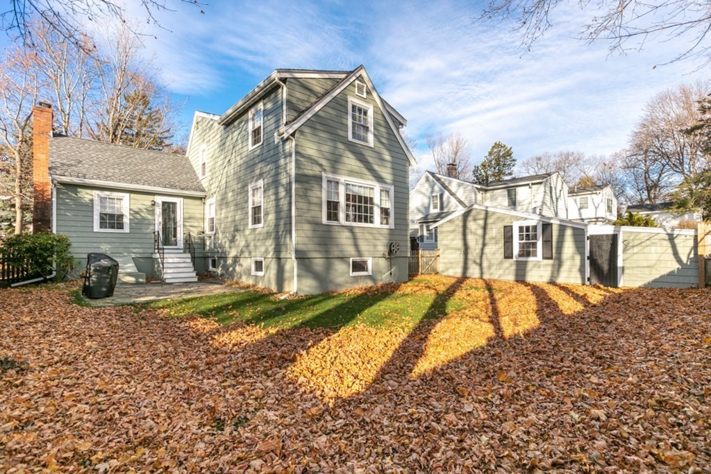 9 Davidson Road Wakefield, MA 01880 - Photo 30 of 31 Gallery Image 30
