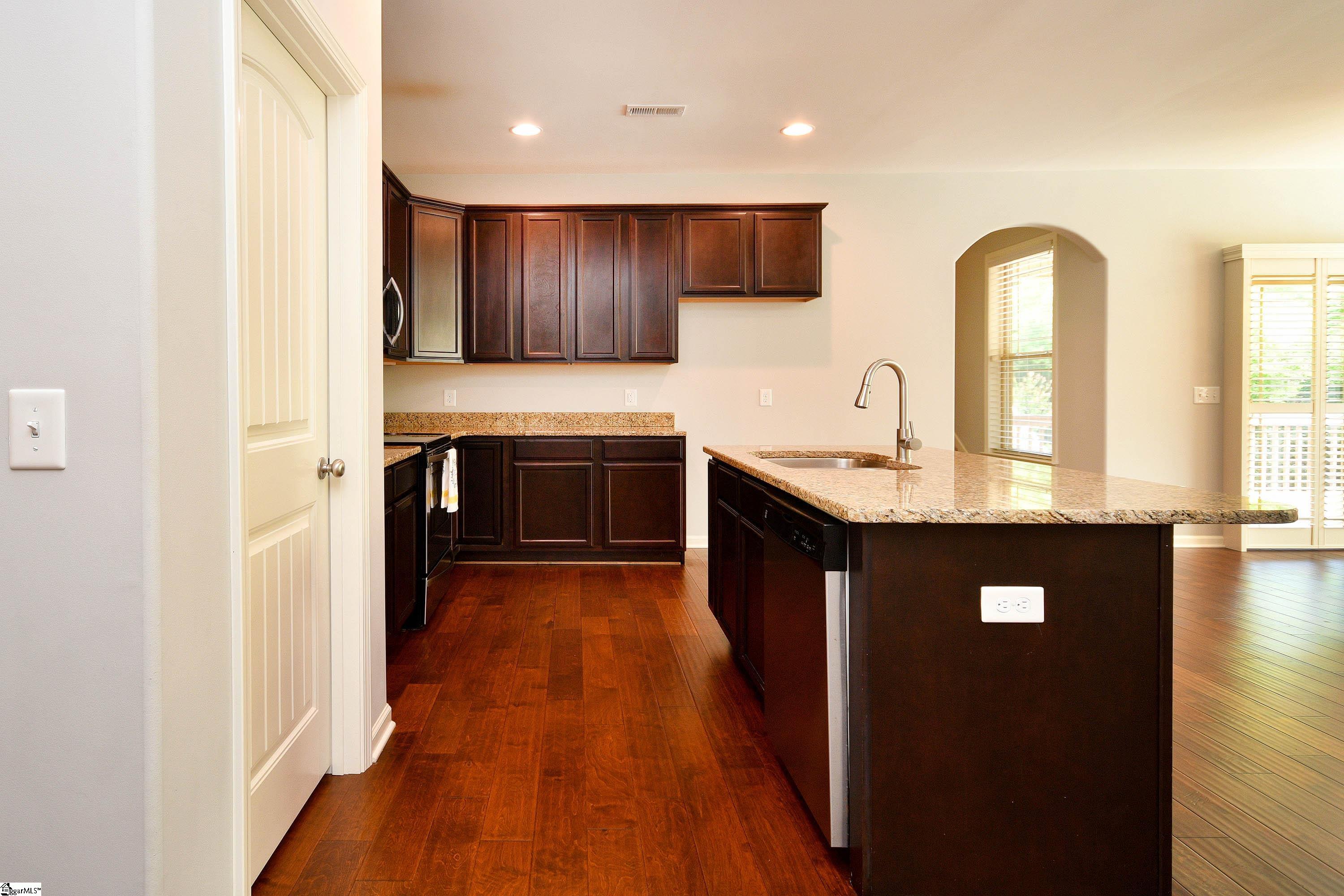 604 Chartwell Drive Greer, SC 29650 - Photo 12 of 36 Gallery Image 12