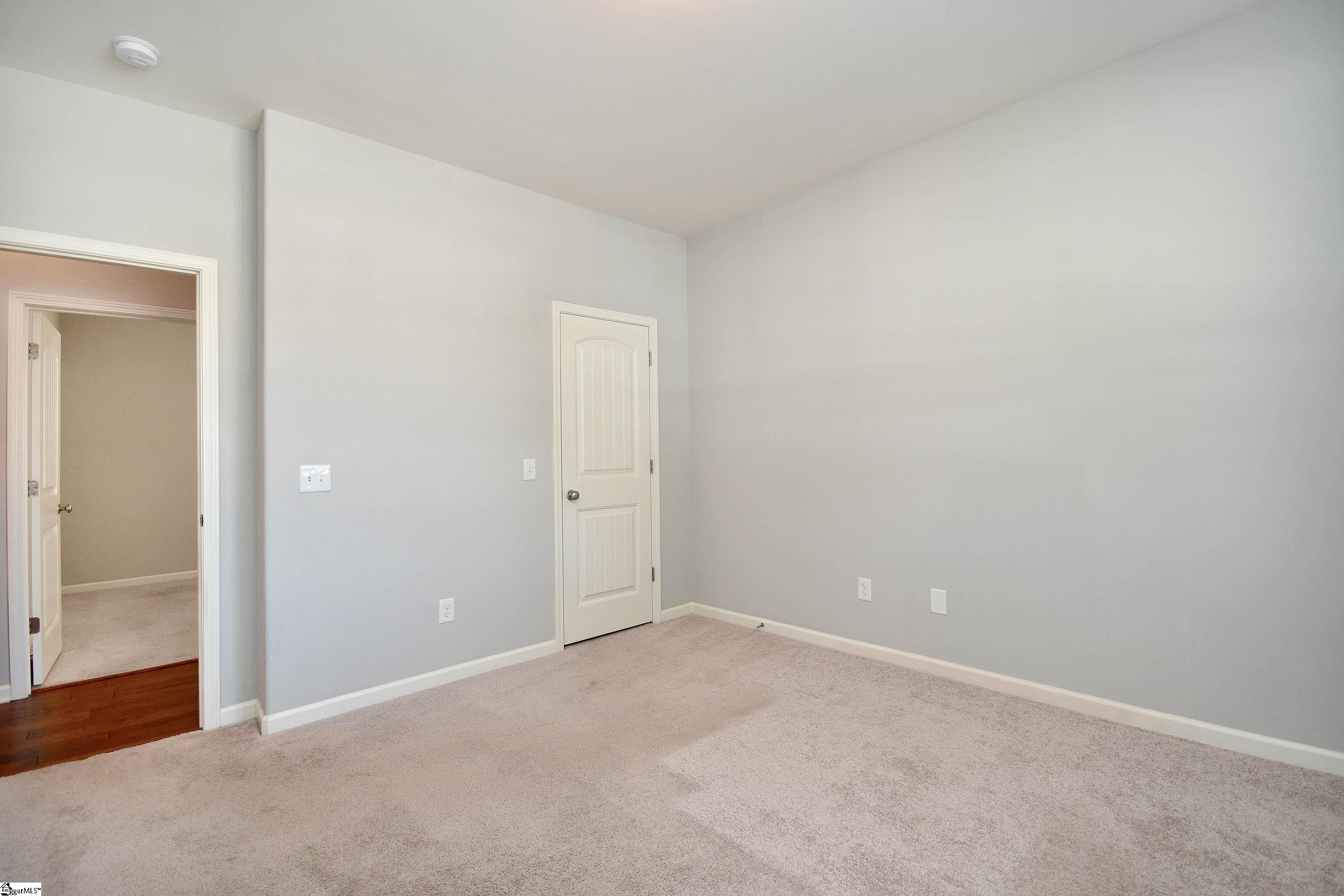 604 Chartwell Drive Greer, SC 29650 - Photo 8 of 36 Gallery Image 8